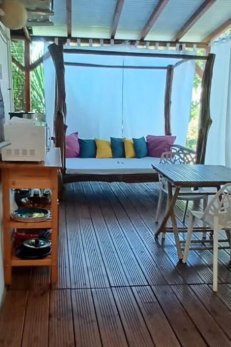 Bungalow Atypique Ti Bambou A 500M De La Plage Sainte-Anne  Ngoại thất bức ảnh