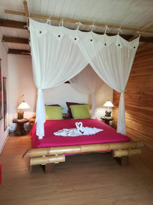 Bungalow Atypique Ti Bambou A 500M De La Plage Sainte-Anne  Ngoại thất bức ảnh
